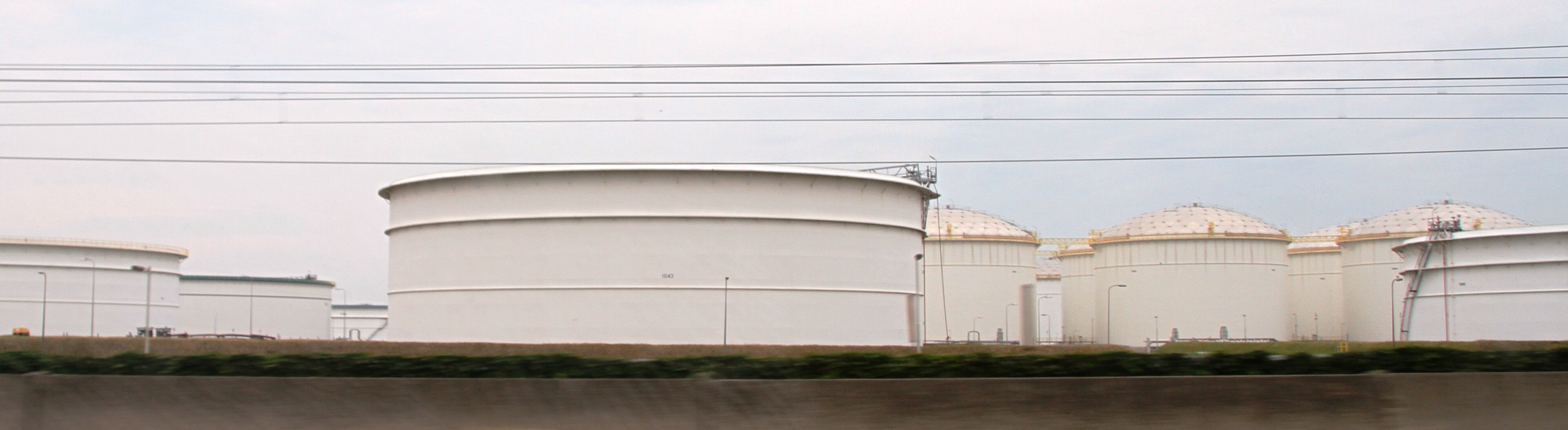 Storage tanks at the A & P Oil terminal in Rotterdam
